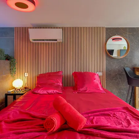 Experience Des Sens Apartment